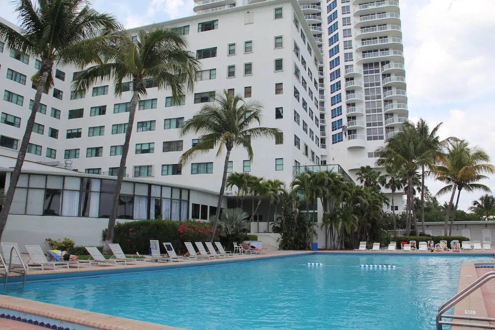 Casablanca Residences Miami Beach