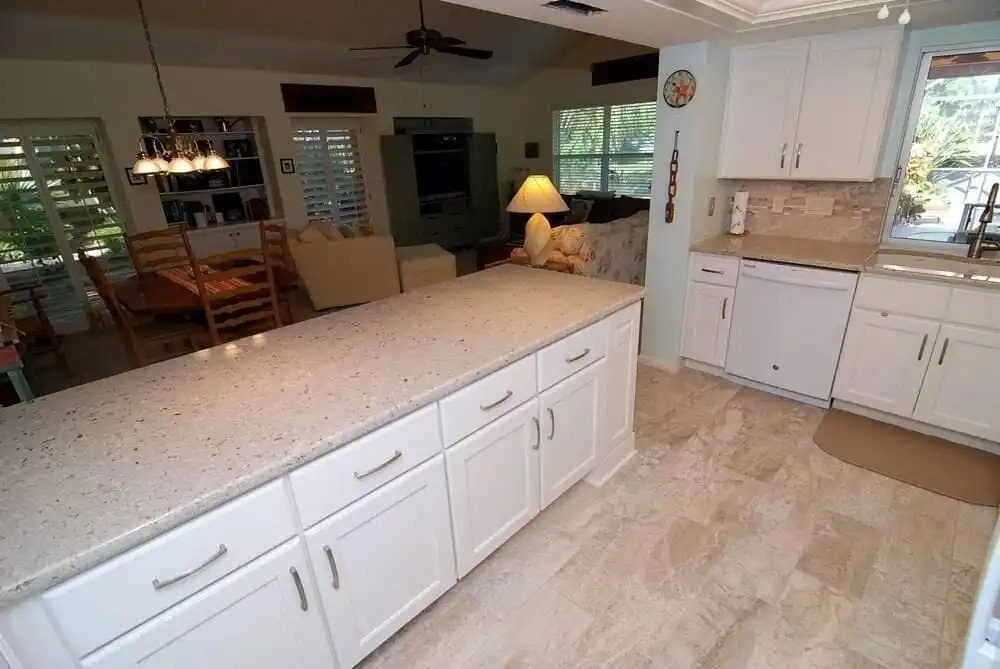 On The Green - Golfers Dream Home! 3 Bedroom Home