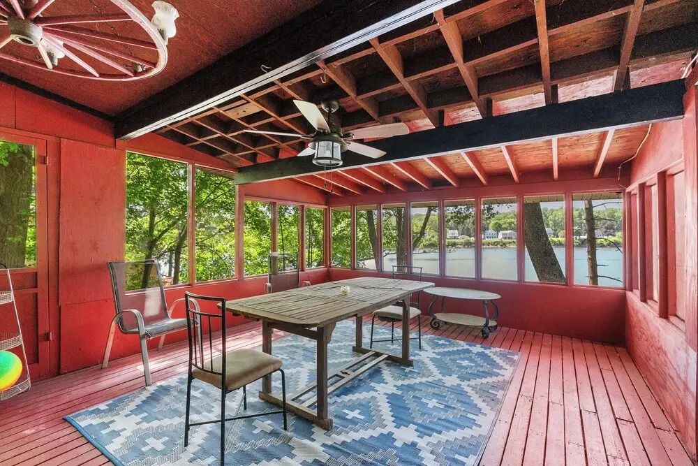 Riverfront Home w/ Tranquil Views in Schaghticoke