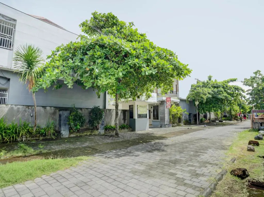 OYO Flagship 90754 Alamanda Guesthouse