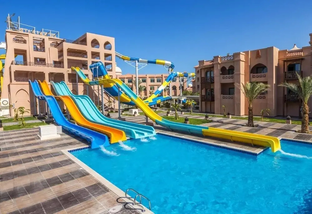 Albatros Aqua Blue Azrak VIP Package