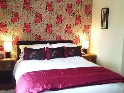 Holly Cottage