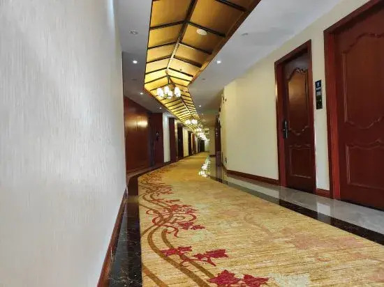 Xingyue Garden Hotel (Guiyang Qingzhen Business and Vocational College)