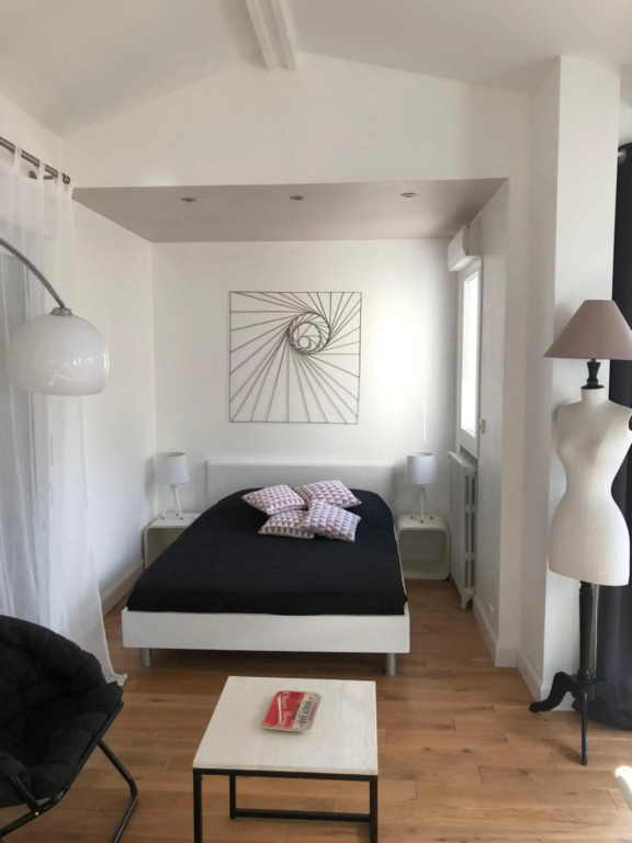 studio maisonnette avec jardin