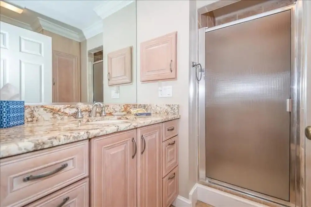 Homes-293 Harbor Drive