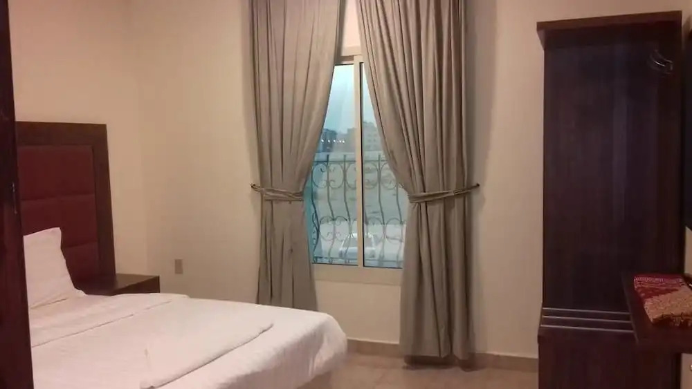 Danar Hotel Apartments 5