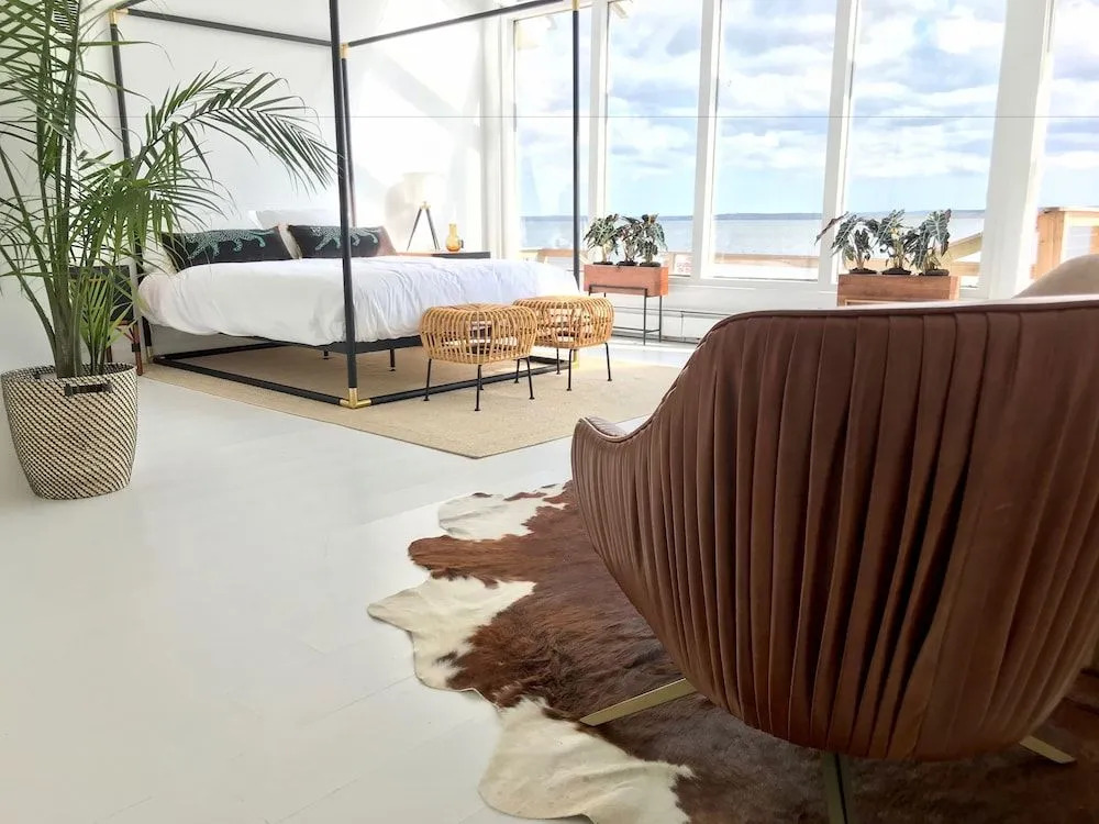 Aqua by American Beech