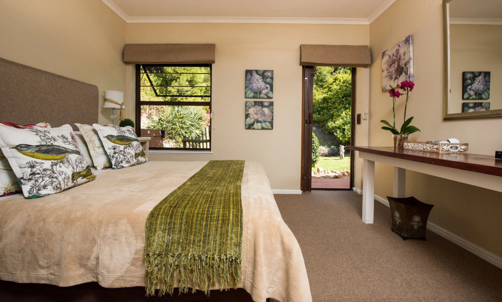 Whale View Manor & Spa