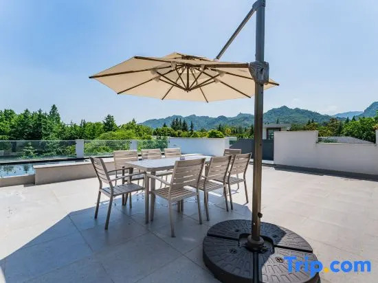 Guiyin Qingcheng Villa · Valley Garden Private Hot Spring Detached Villa