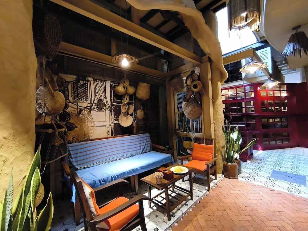 OXY Cave Homestay Mũi Né