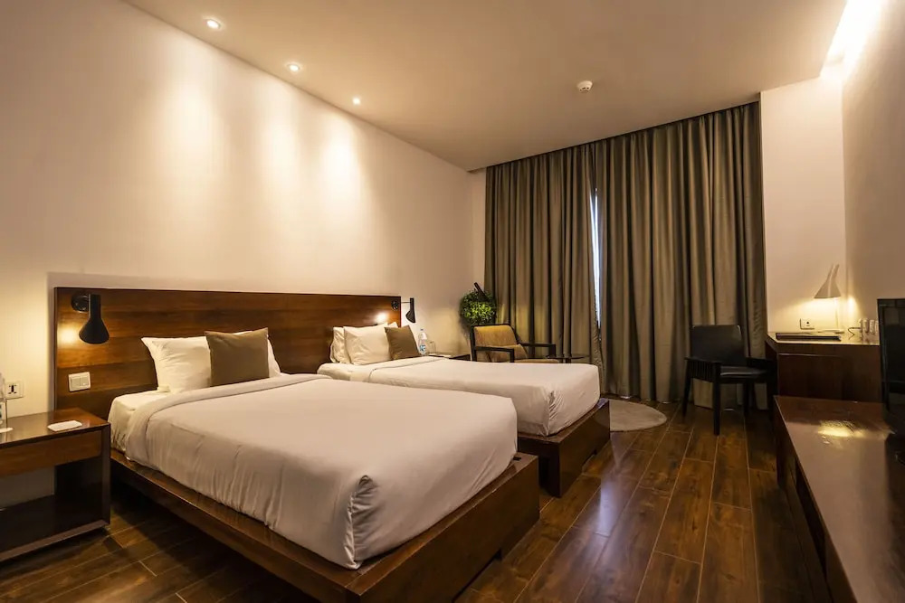 SPS Grand Inn