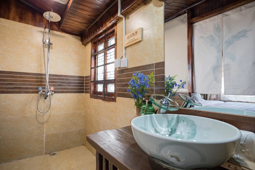 Lijiang Buwuzhai Hostel