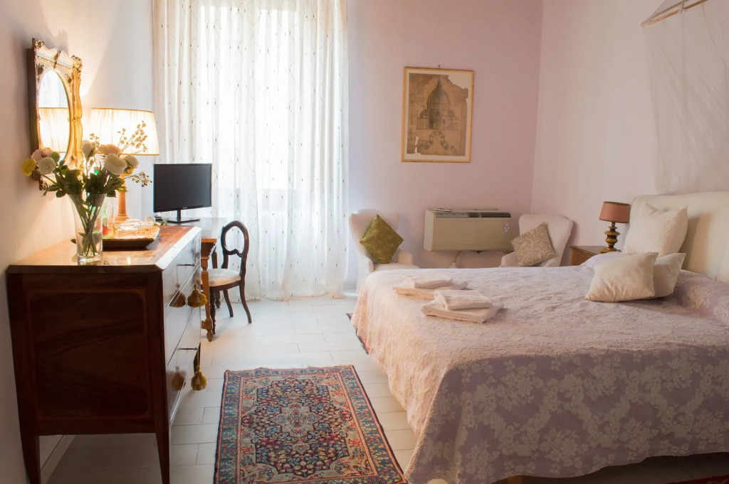 La Rosa Townhouse