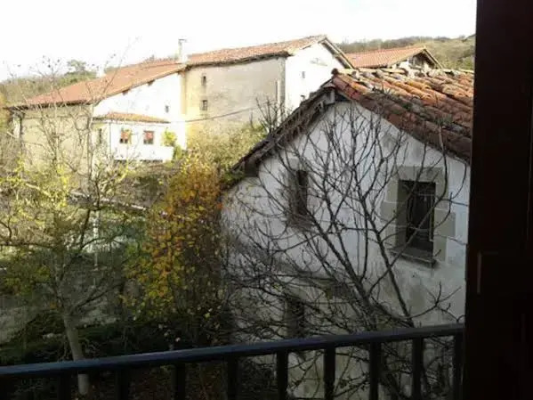 Angoiko Etxea