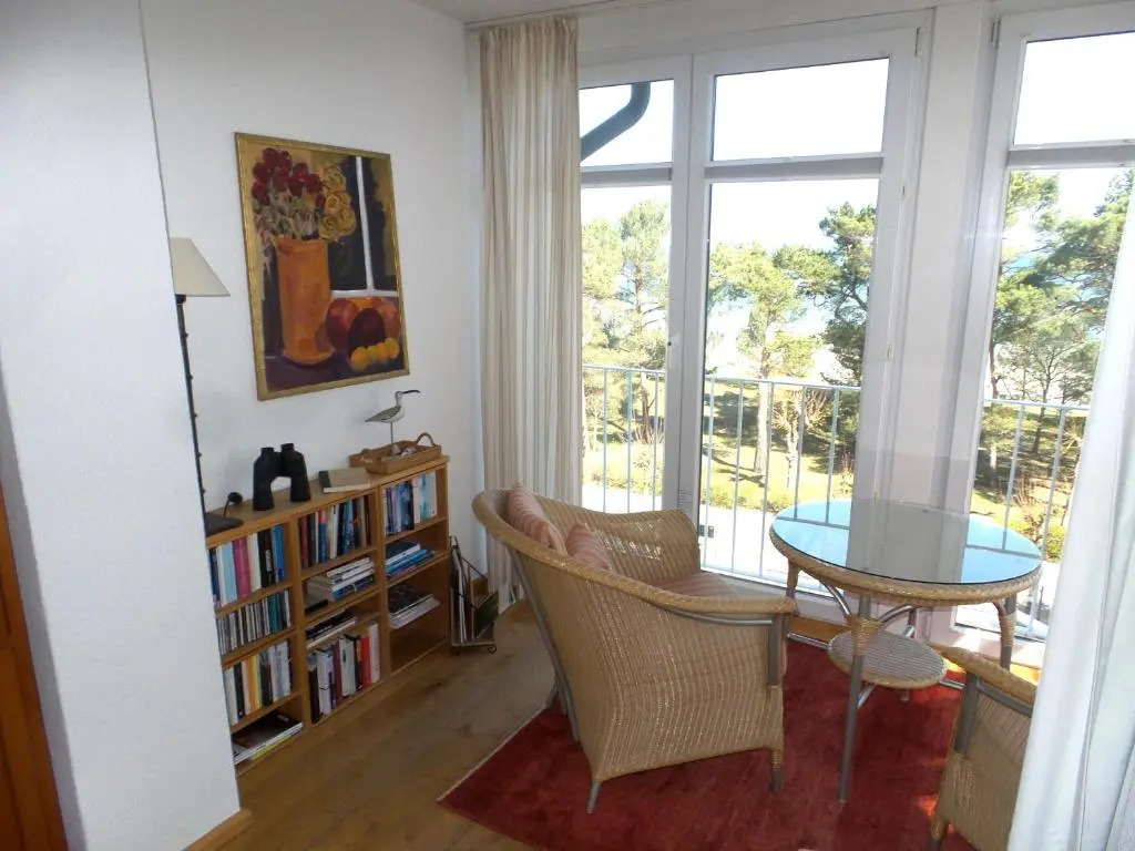 FeWo direkt am Strand mit Meerblick und Südbalkon, Villa Freia 27, Binz