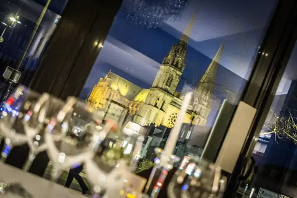 Le Boeuf Couronné - Hôtel & Restaurant Chartres- Logis Hotels