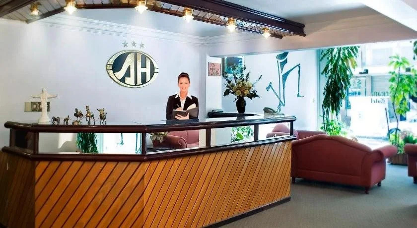 Americana Hotel