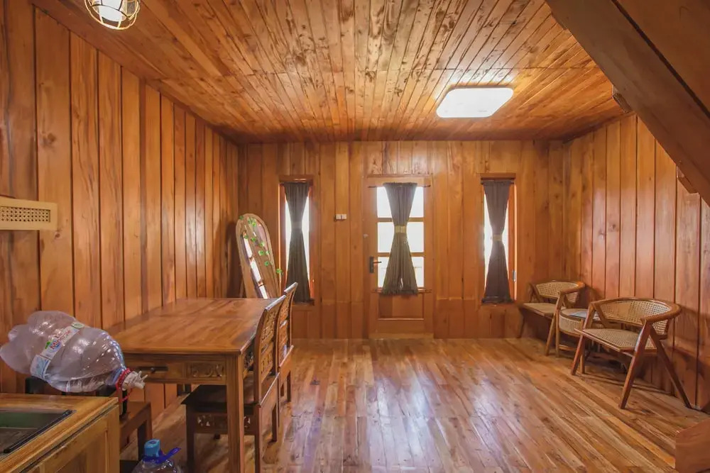 Emerald Cabin House