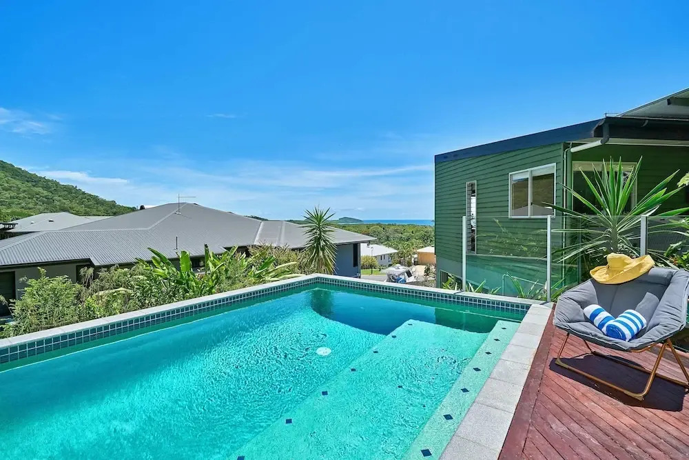 Bedrock Palm Cove I Private Pool I Sea Views I Family Retreat