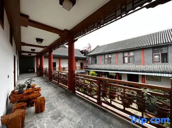 MangShi LiangJin homestay