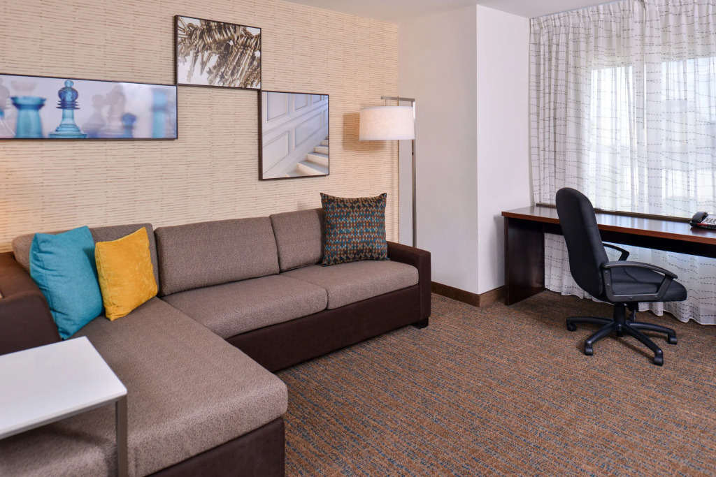 Residence Inn by Marriott Cedar Rapids South