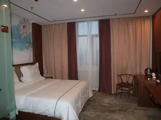 Mehood Ezzi Hotel(Yining)
