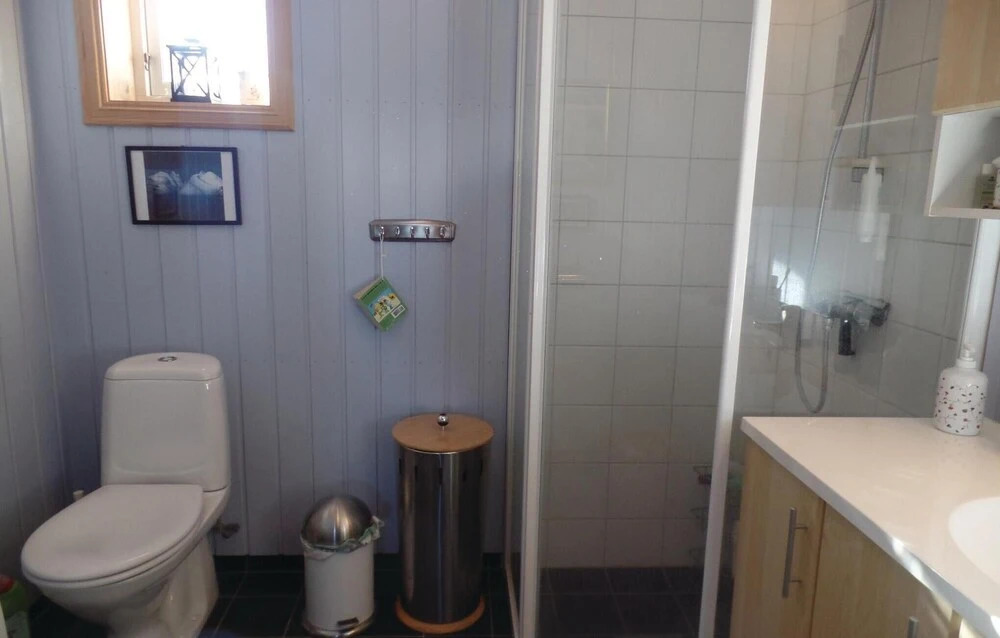 Nice Home in Kvam With 4 Bedrooms and Wifi