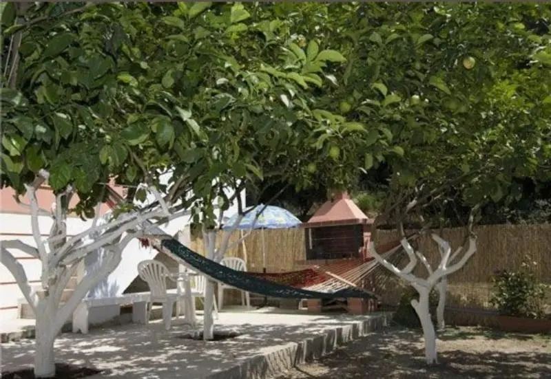 Paraskevi Apartments