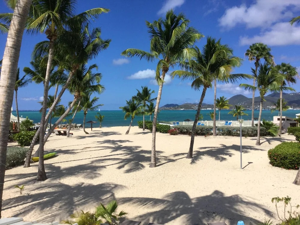 Studio in Sandy-ground, With Wonderful sea View, Shared Pool, Furnished Balcony