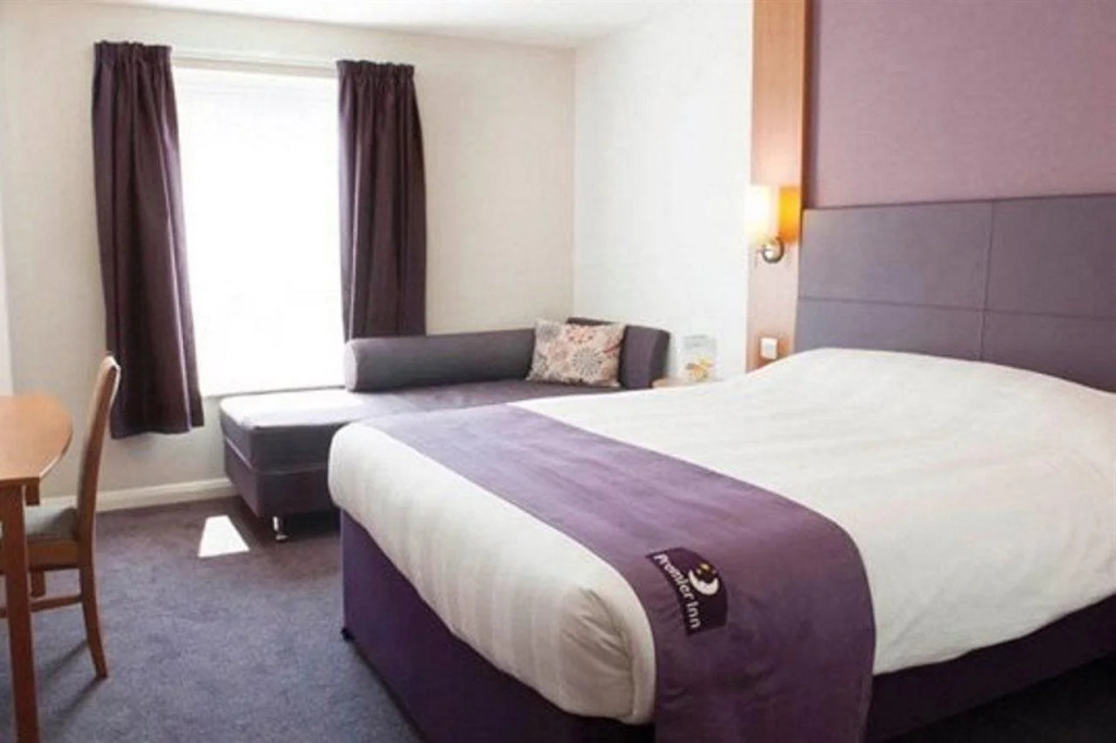 Premier Inn High Wycombe / Beaconsfield