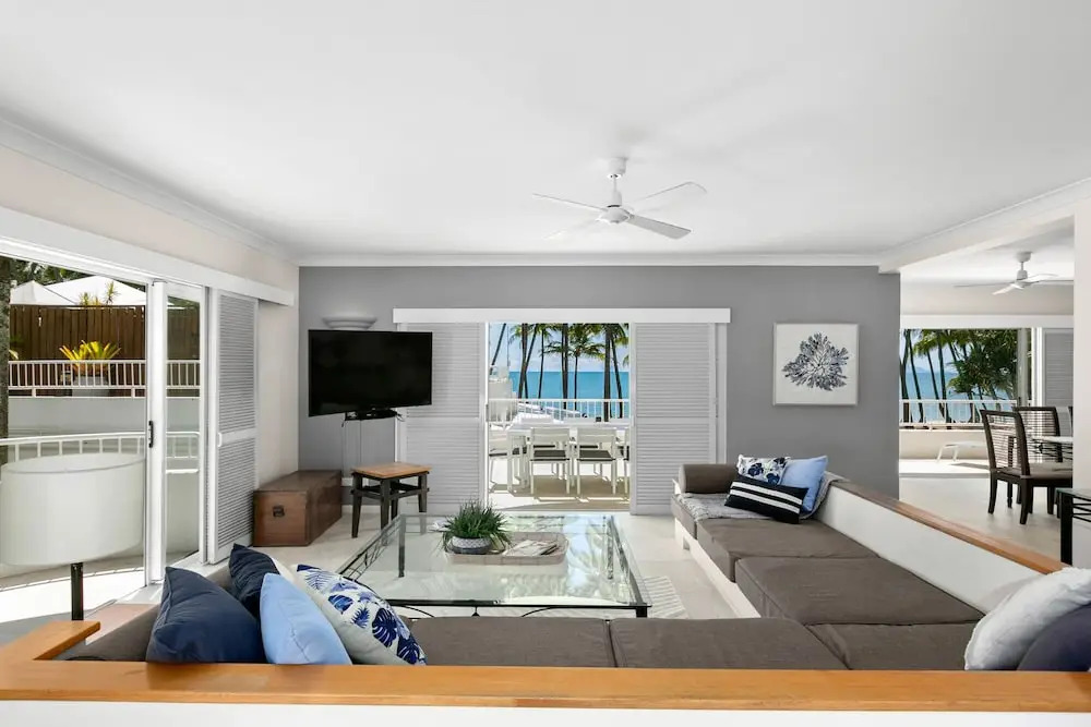 Belle Escapes - Absolute Beachfront Apartment with Private Pool Alamanda Resort "48"