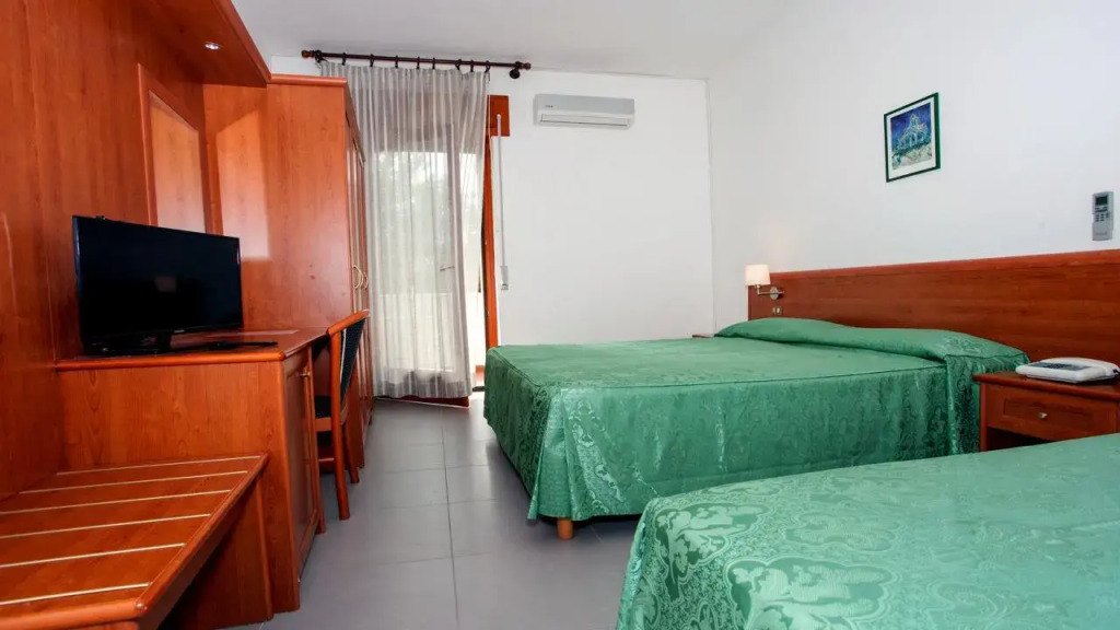 Paglianza Hotel