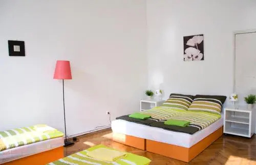 Butterfly Hostel & Guesthouse