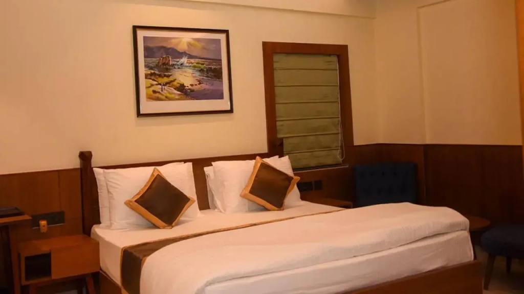Luxury Amar Tree Resort
