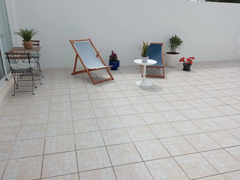 White Guest House