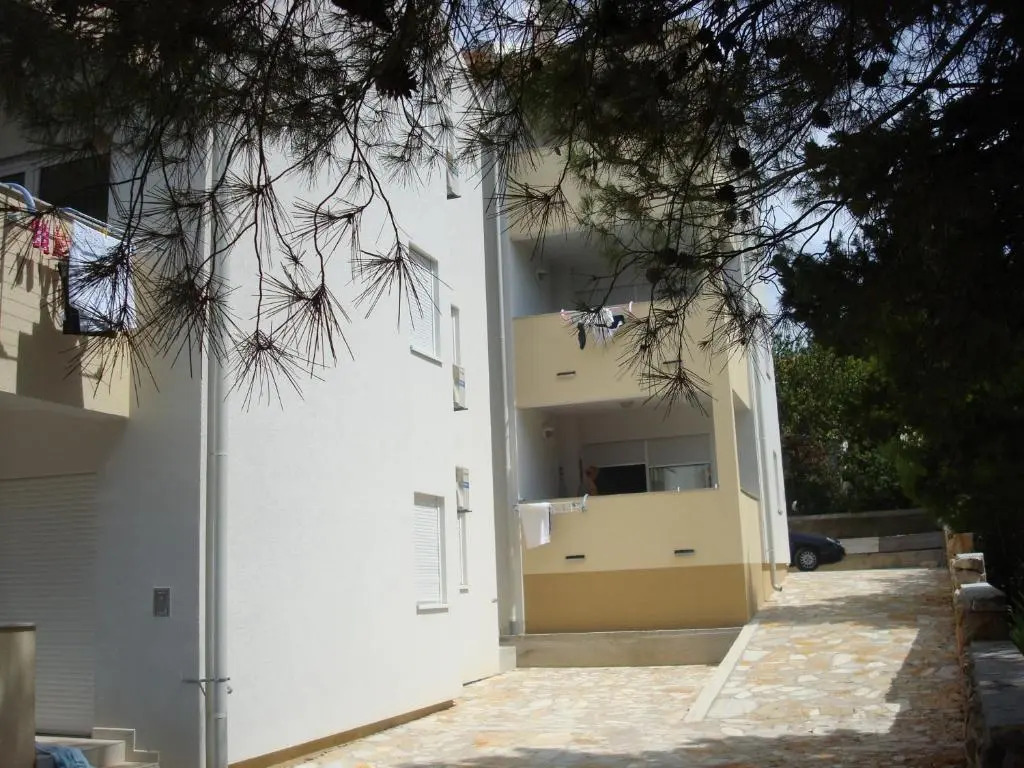 Apartments President
