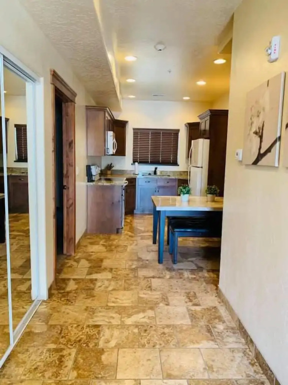 CB&M Executive Suites