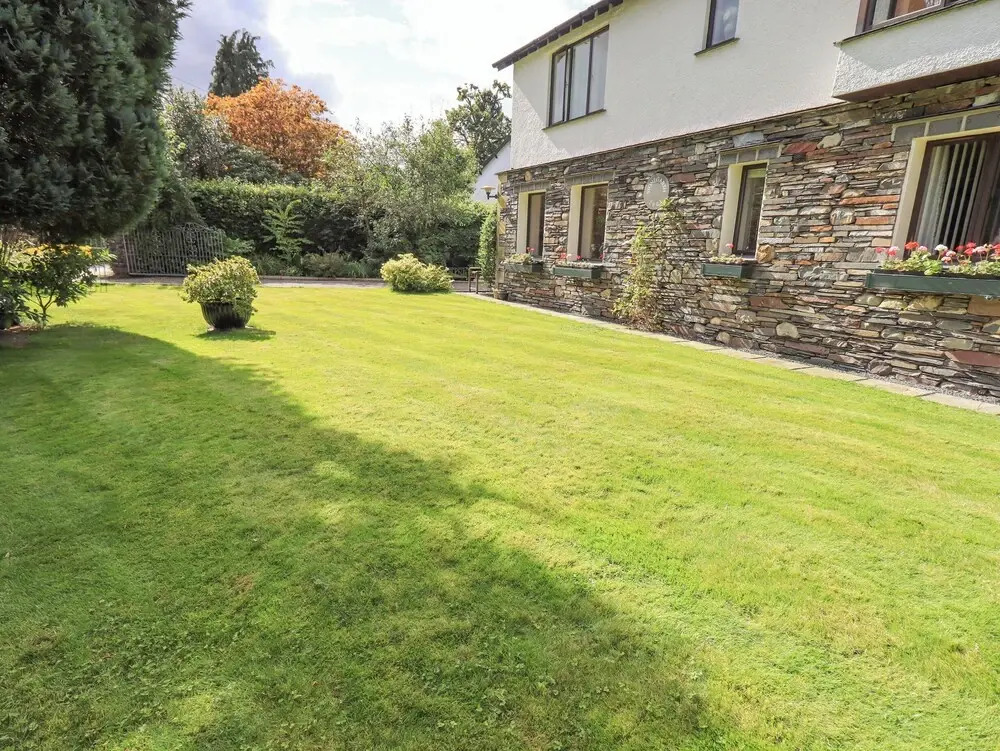 Stonegarth Cottage