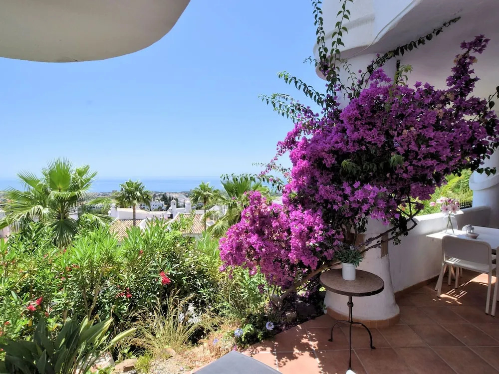 Luxury Apartment With Breathtaking Sea View Surrounded by Palm Trees