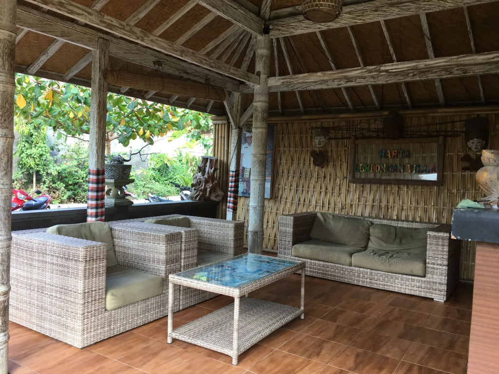 Harta Lembongan Villas
