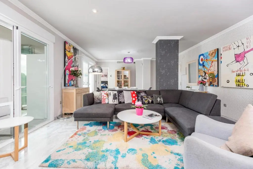 4 Bedroom apartment in Puerto Banus 150 meters from the beach