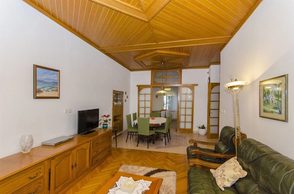Apartment Jadranka