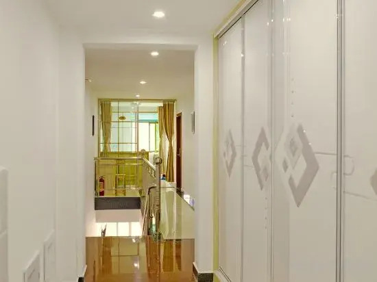 Xiuning Le Mei Hotel