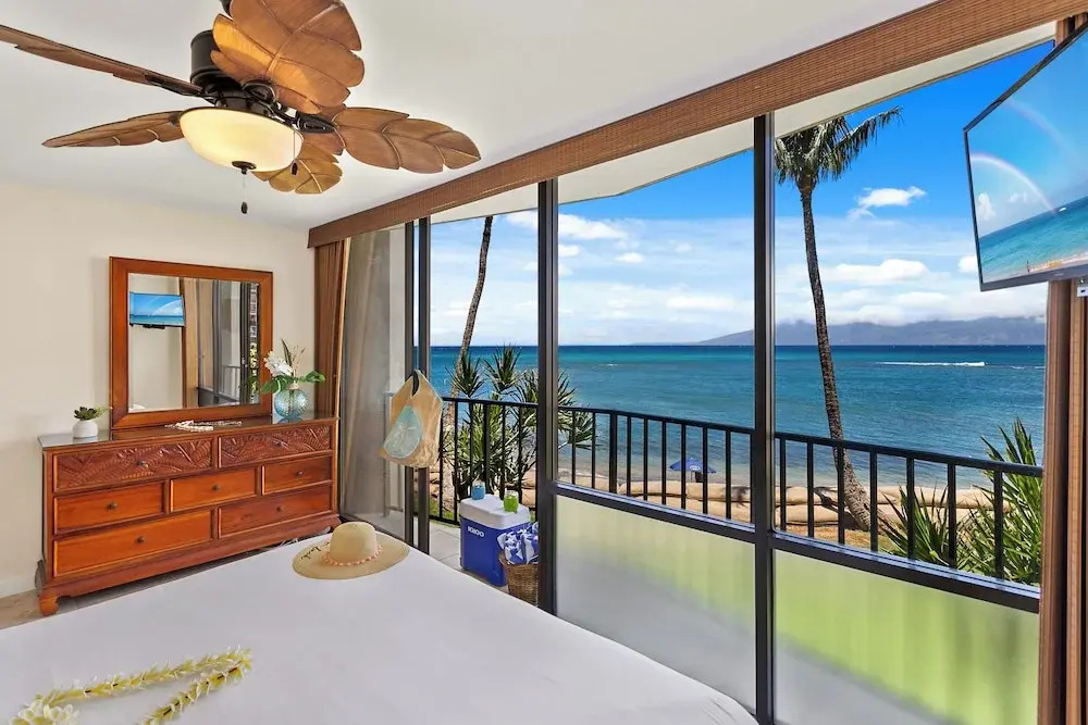 Valley Isle 208