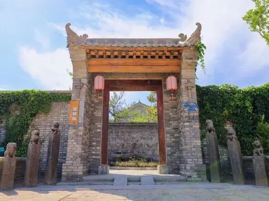 Golden Yan‘an  Jianshan Hostel