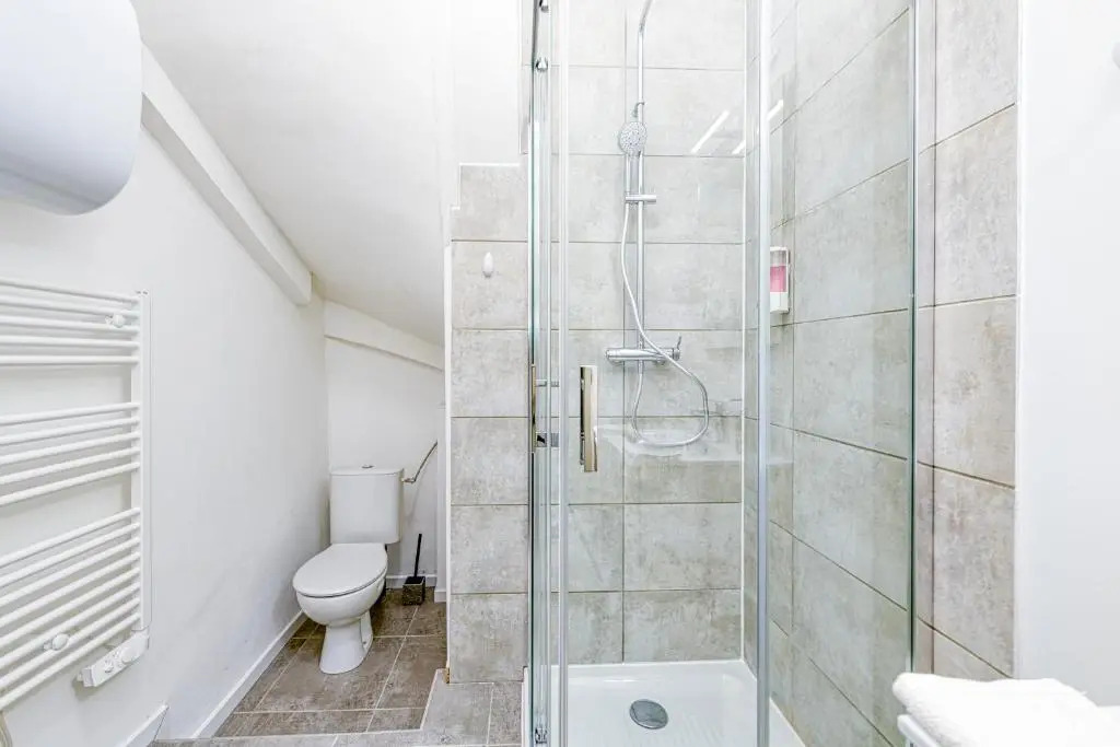 Meuble Classe 3 Etoiles Au Pied Des Thermes