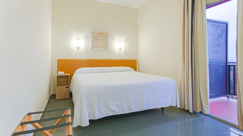 Hotel Zeus