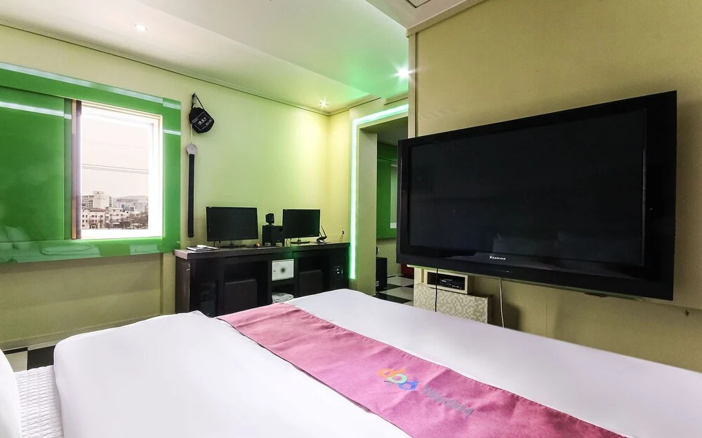 Hotel Pop Jinju
