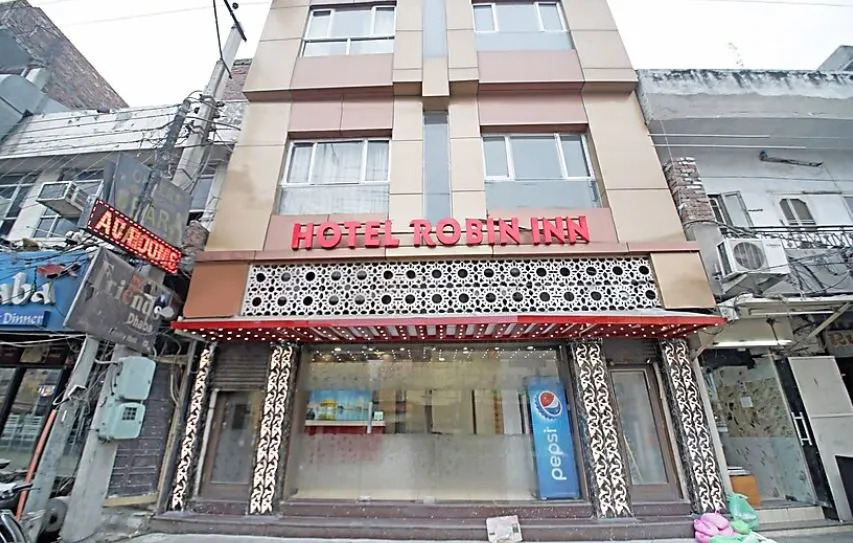 Hotel Robin Inn