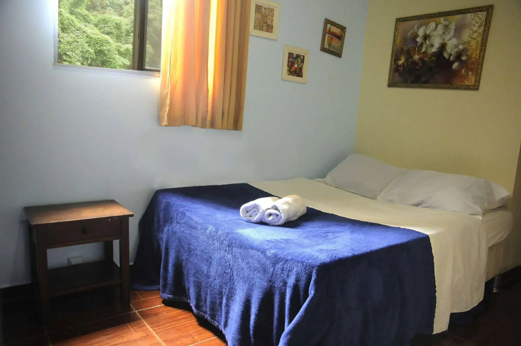 Le House Hostel